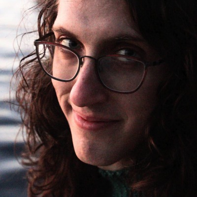 lindsaykwardell's avatar